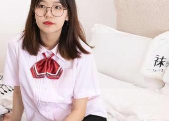 BoBoSocks袜啵啵 – 小甜豆薄白丝合集：让你惊喜又捧腹，绝对看完不想走！