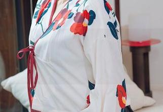 HuaYang花漾 – 小海臀的秘密大揭秘，写真里的故事等你翻开