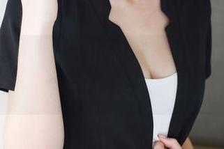 MyGirl美媛馆 – 小海臀rena的天台私拍合集：透过镜头看她的魅力