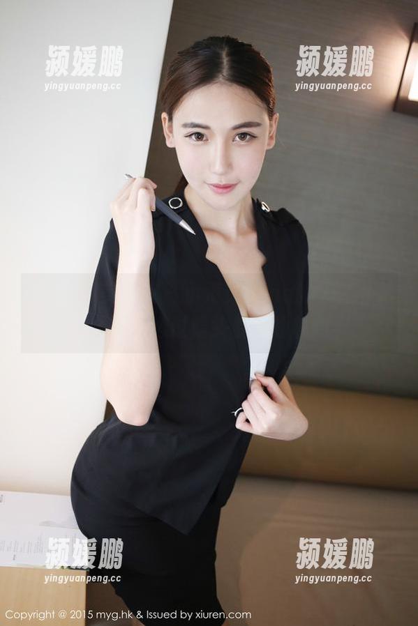 MyGirl美媛馆-小海臀rena MyGirl美媛馆 - 小海臀rena的天台私拍合集:透过镜头看她的魅力