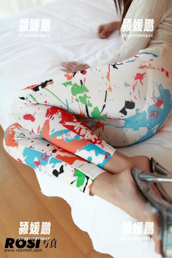ROSI ROSI纯白:爱上无圣光的写真,那种自然的感觉真叫人着迷
