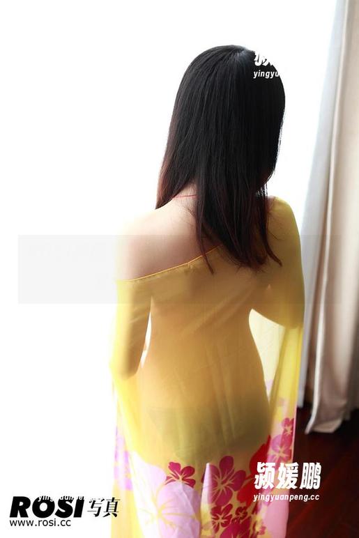 ROSI校园写真：原图里的青春颜值高，对照考卷简直是反差萌