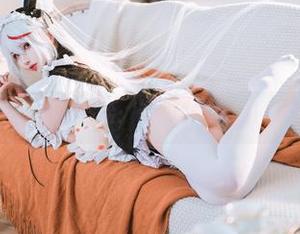 Rioko凉凉子的奇幻冒险：杀生院膝皮女仆私拍好想带回家