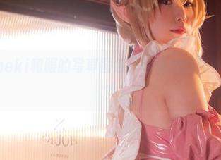 又是Sameki和服的写真图包，难道她真的没空换衣服？