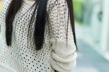 TuiGirl推女郎 – Yu佳妮妹妹无圣光套图回归，光影里藏了什么秘密？