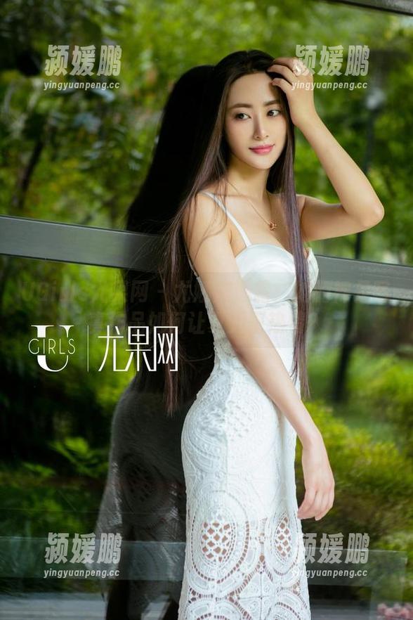 UGirls尤果网-尤娜娜 UGirls尤果网 - 尤娜娜透露:她的裸足写真作品如何让夏天更热情?
