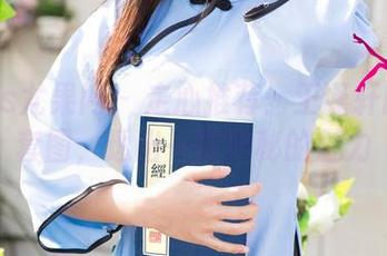 UGirls尤果网 – 走心推荐：王谨轩的镂空套图，透出一阵神秘的魅力