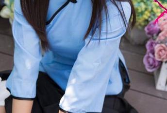 UGirls尤果网 – 谭晓彤的睡衣：私房图片封神之路，难以抗拒！