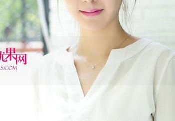 UGirls尤果网 – 想要轻松一下？顾欣怡的美腿美图分享让你心情大好！
