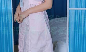 Xiuren秀人网 – 养乐多DollJK作品，下载前请系好安全带，内容有点…刺激哦！