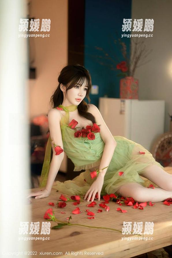 Xiuren秀人网-悦悦姐 Xiuren秀人网 - 办公室不再寂寞:悦悦姐带来的美图和乐趣!
