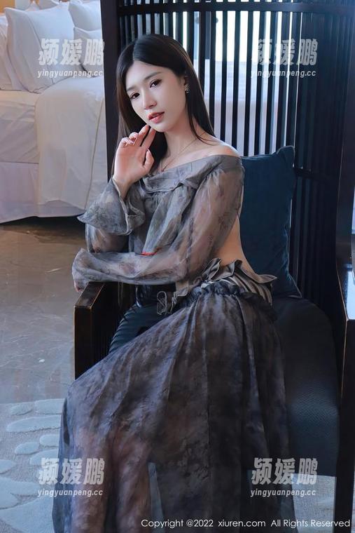 Xiuren秀人网-盼盼玉奴 Xiuren秀人网 - 神秘修女盼盼玉奴,快来看看这组写真集原图,心动得慌!