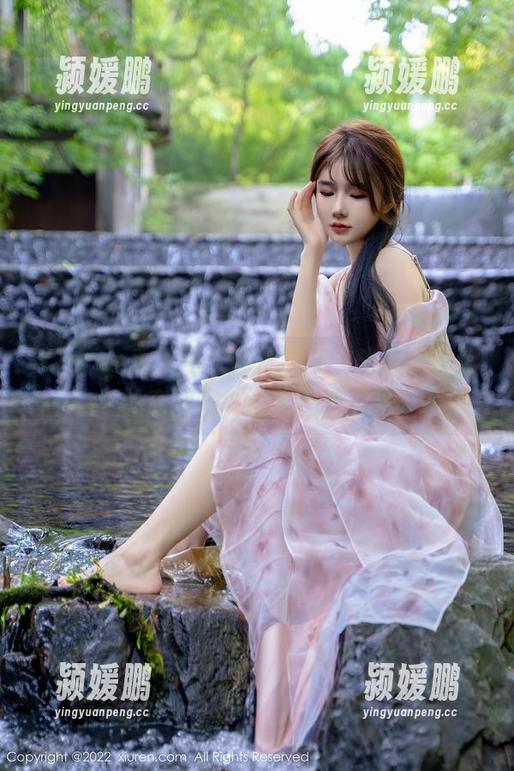 Xiuren秀人网 - 甜心降临，米妮大萌萌的高清写真让人怦然心动