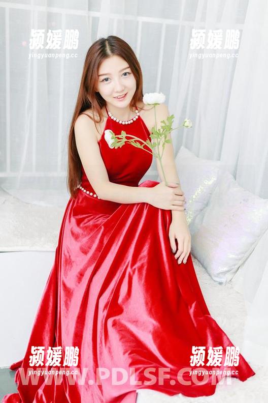 partycat轰趴猫-梦心玥 partycat轰趴猫 - 梦心玥私拍新出炉:圣诞套图,她究竟隐藏了多少小心思在里头?