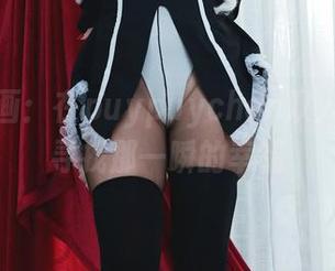 人生如画：在puypuychen双人写真里寻找那一瞬的幸福