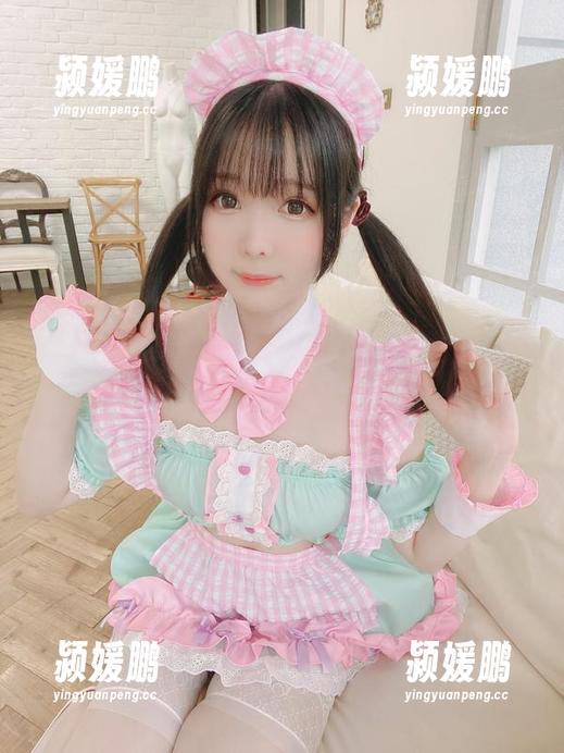 shimo霜月的旅拍最新作品集：带你吃吃喝喝，顺便让你体验被风吹的感觉！