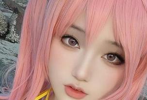 又被七七娜娜子的网袜合集圈粉了，下载就能拥有这些美腿！