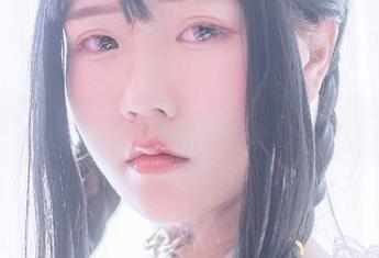 今汐泳装图库：下载难抵诱惑，谁能说不呢？