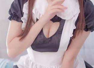 兔玩映画：2B和麻衣的写真，别看过了会飞起来哦！
