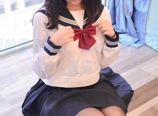 浴室里的柔光瞬间，兔玩映画福利写真很洗脑