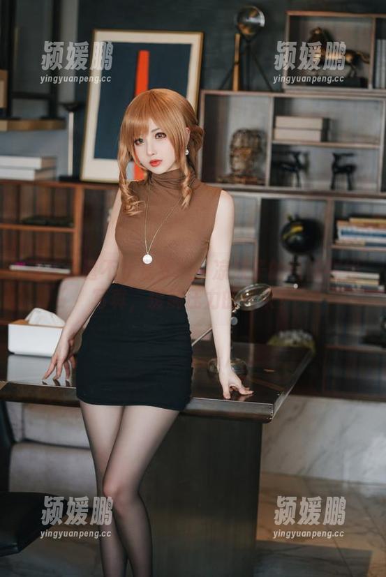 凉凉子 快乐圣诞不止是梦想:凉凉子的社畜在线写真,缓解压力的秘诀!