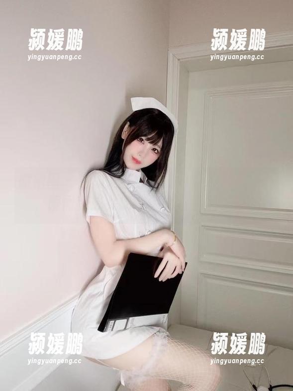 微密圈 - 男朋友看十万口草莓粥粥的美图，瞬间变成女朋友，女孩力量无敌！