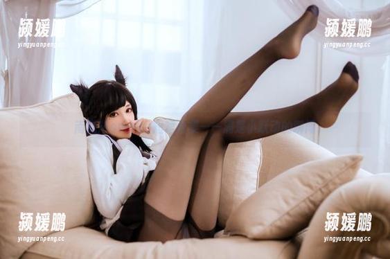 南桃Momoko 南桃Momoko短裙合集——满是小跃动的瞬间
