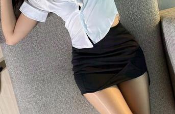 微密圈 – 张思允在高清镜头下的黑丝制服，能不能不这么迷人啊！
