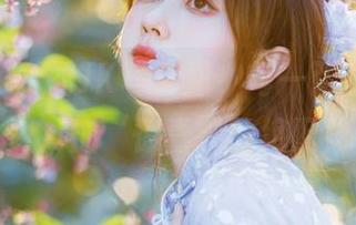 在念雪ww的JK写真里，每一张都是‘免费’加‘惊喜’的绝配！