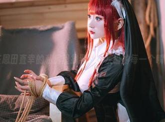 在恩田直幸的私房里找到了小灰猫的每一个瞬间