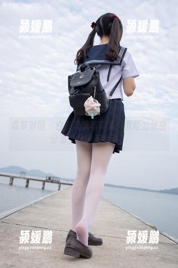 森萝财团 - 白衣飘飘写真集：默陌的秘密分享，风中有故事！