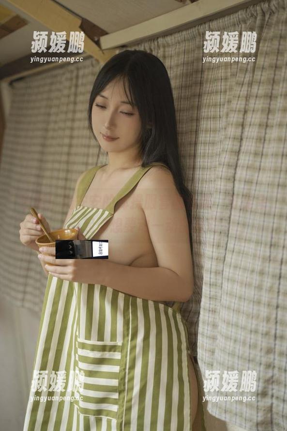 浅安安 注意!浅安安的体操服套图合集,可能会引起你想要动一动的冲动