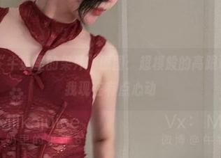 微密圈 – “牛奶里的果汁”原图：超模般的高跟鞋，别说，我现在有点心动