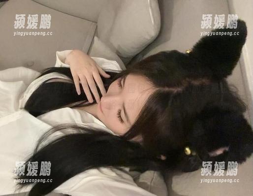 微密圈 - 玫桃泡芙的浴室，图包下载：让你的手机也沐浴一番！