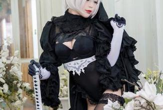 白烨烨的迷人礼服写真全集：每一帧都值得反复咀嚼的美！