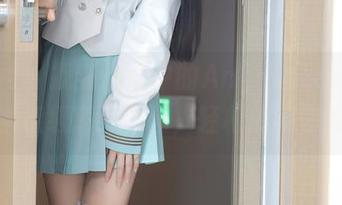 秀人网 – 找到你心中的AngelaLee李玲！学姐级高清原图，轻松捕获你的心