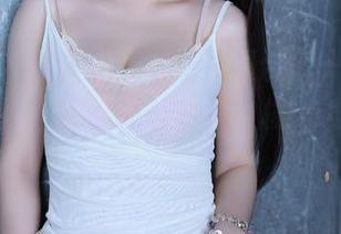 秀人网 – 柒喜小baby和服合集——穿上和服的她，仿佛在时光里穿梭，谁能不爱？