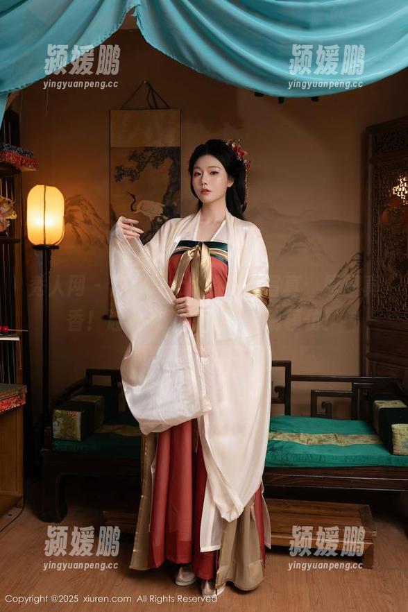 秀人网 - 汐汐baby的婚纱写真：原图真香！让人忍不住想要偷偷模仿！