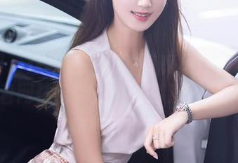 秀人网 – 这不是一般的写真集！白浅浅带着网袜给你来一波高清冲击！