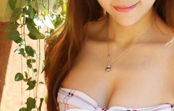 美媛馆 – 尝试一下！免费获取Flower朱可儿棉袜原图，轻松愉快的穿搭选择