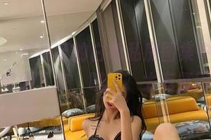微密圈 – 在葛征的白色私房图集中，阳光透过窗帘洒下来，哎呀，太有氛围了吧！