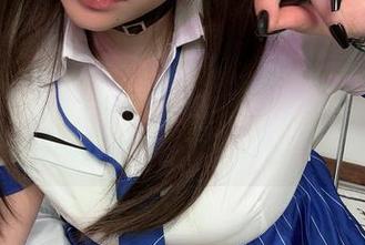 让人捧腹的‘丽情’：贝贝琪Becky写真合集，轻松开启你的好心情！