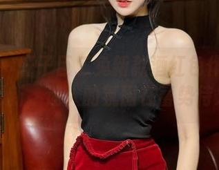 微密圈 – 轩子巨二兔新款酒红色作品集正式更新，迷人的氛围在蓄势待发！