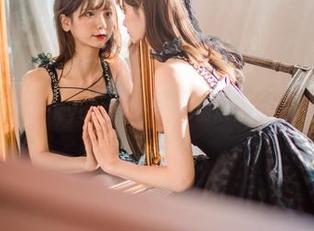 陆卿卿kyokyo的写真作品：甜心在左，心动在右