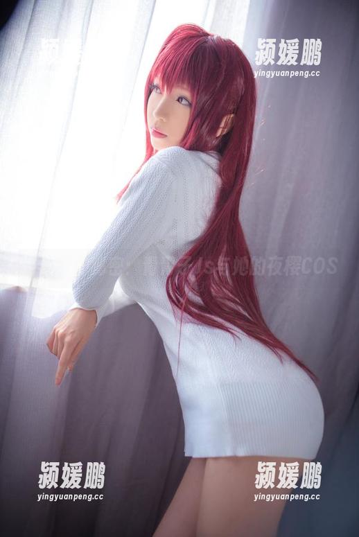 照片里的秘密：青青子Js与她的夜樱COS